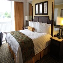 hotelroom-2205447_640